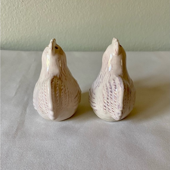 Rooster Chicken Salt & Pepper Shakers - Picture 3 of 8